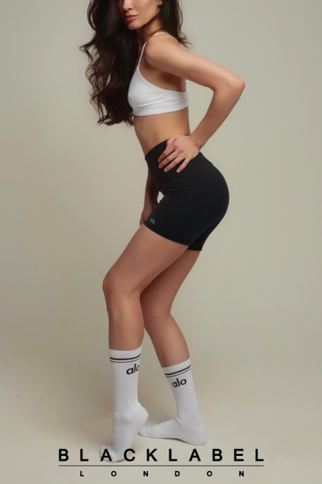 Melanie - E. European     Petite    Elite  Companion in Chelsea Bridge Wharf