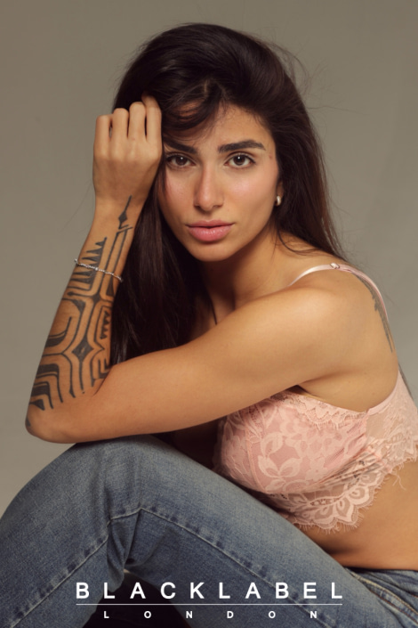 Verona - Brazilian / Italian     International Travel    Brazilian  Companion in Knightsbridge