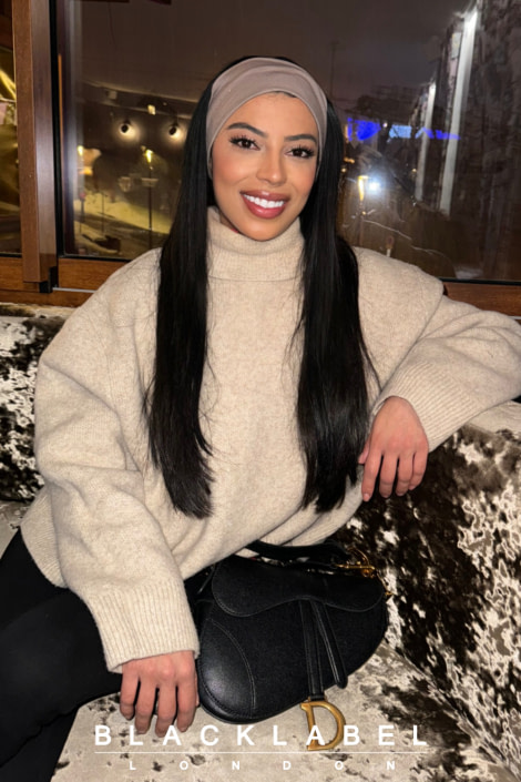 Cleo -     Latin    Ebony  Escort in Earls Court
