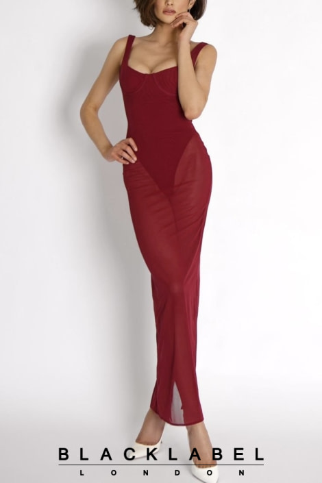 Livia -     Brazilian    Natural  Escort in Bond Street