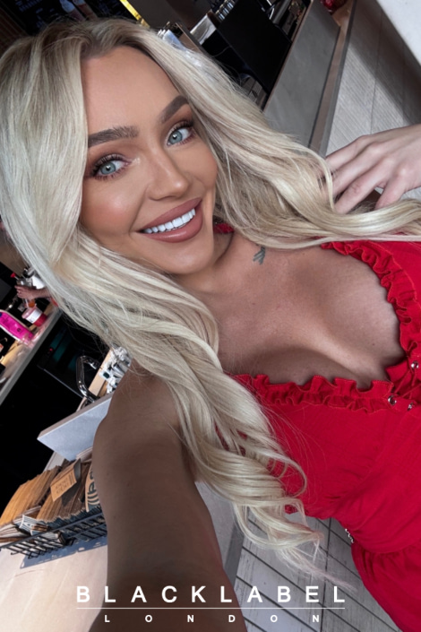 Leah -     Blonde    Elite  Escort in Marylebone